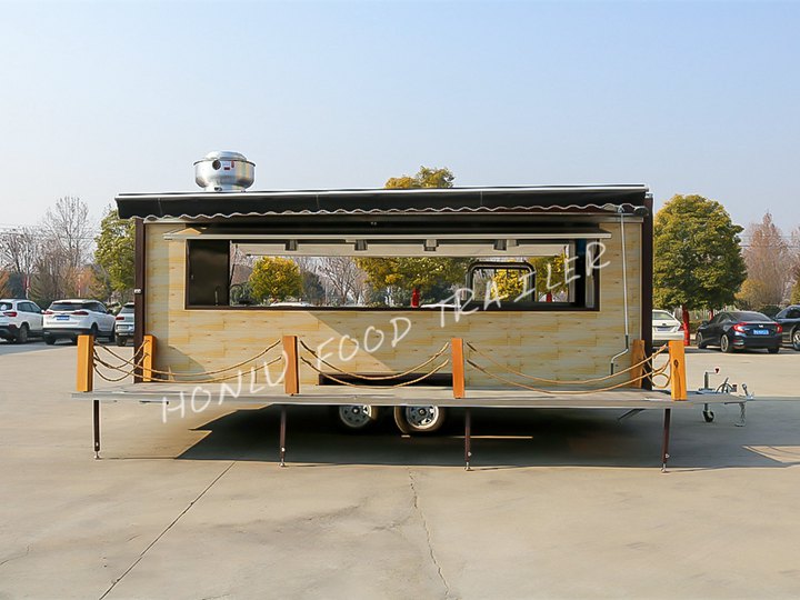 Customized 5.7M single-deck coffee trailer (5)