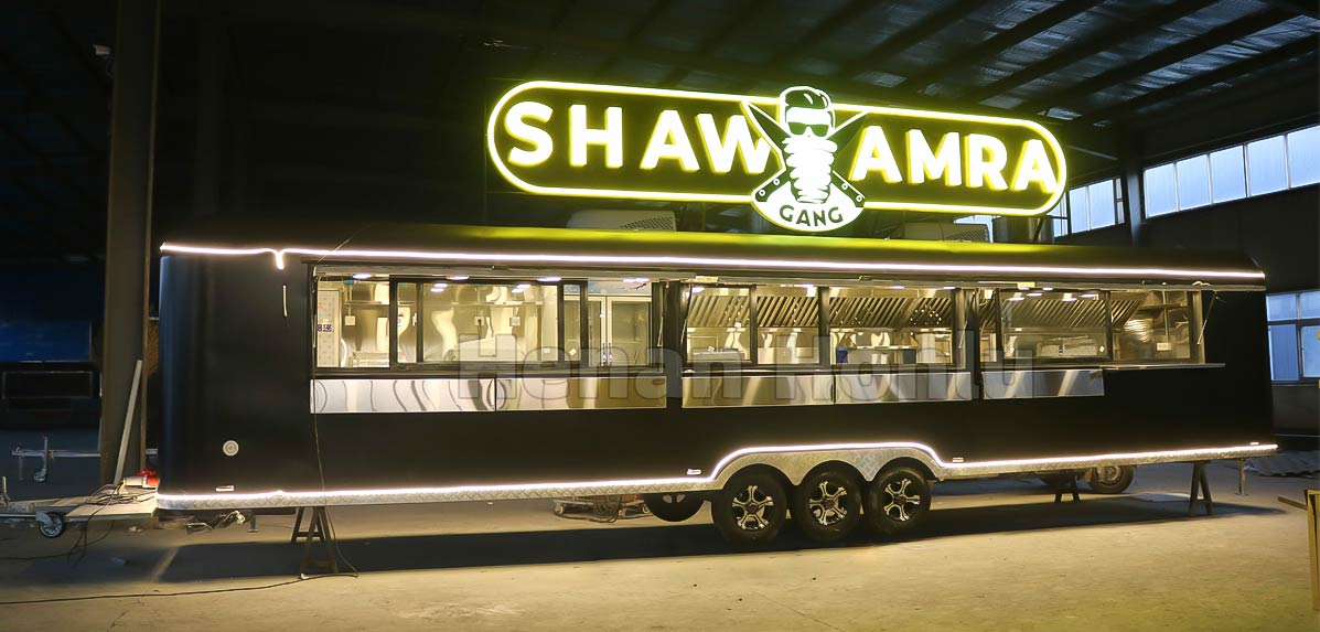 36ft Shawarma Food Truck For Sale night niew