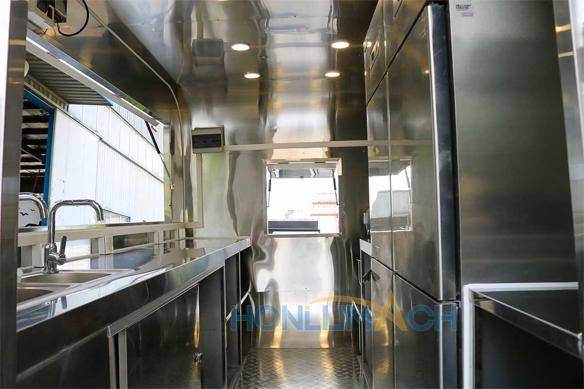 3.5m coffee shop trailer interior view